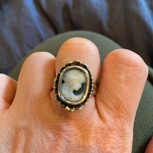 Pandora cameo ring